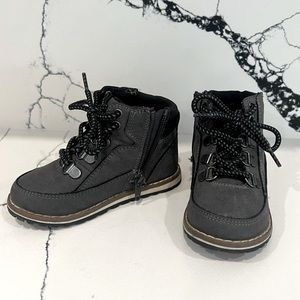 Boys Boots Zipper and Lace Up The Childrens Place Gray Size7